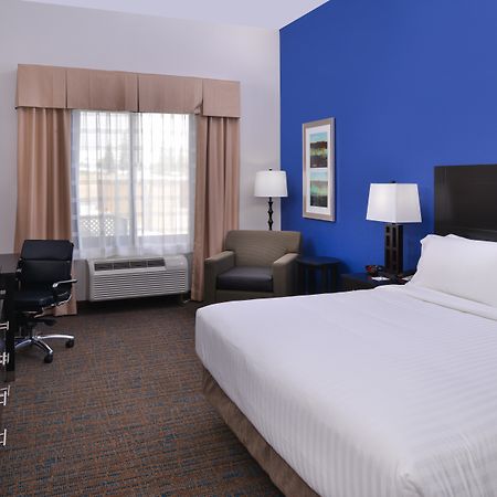 Holiday Inn Express & Suites Bakersfield Airport By Ihg Eksteriør bilde