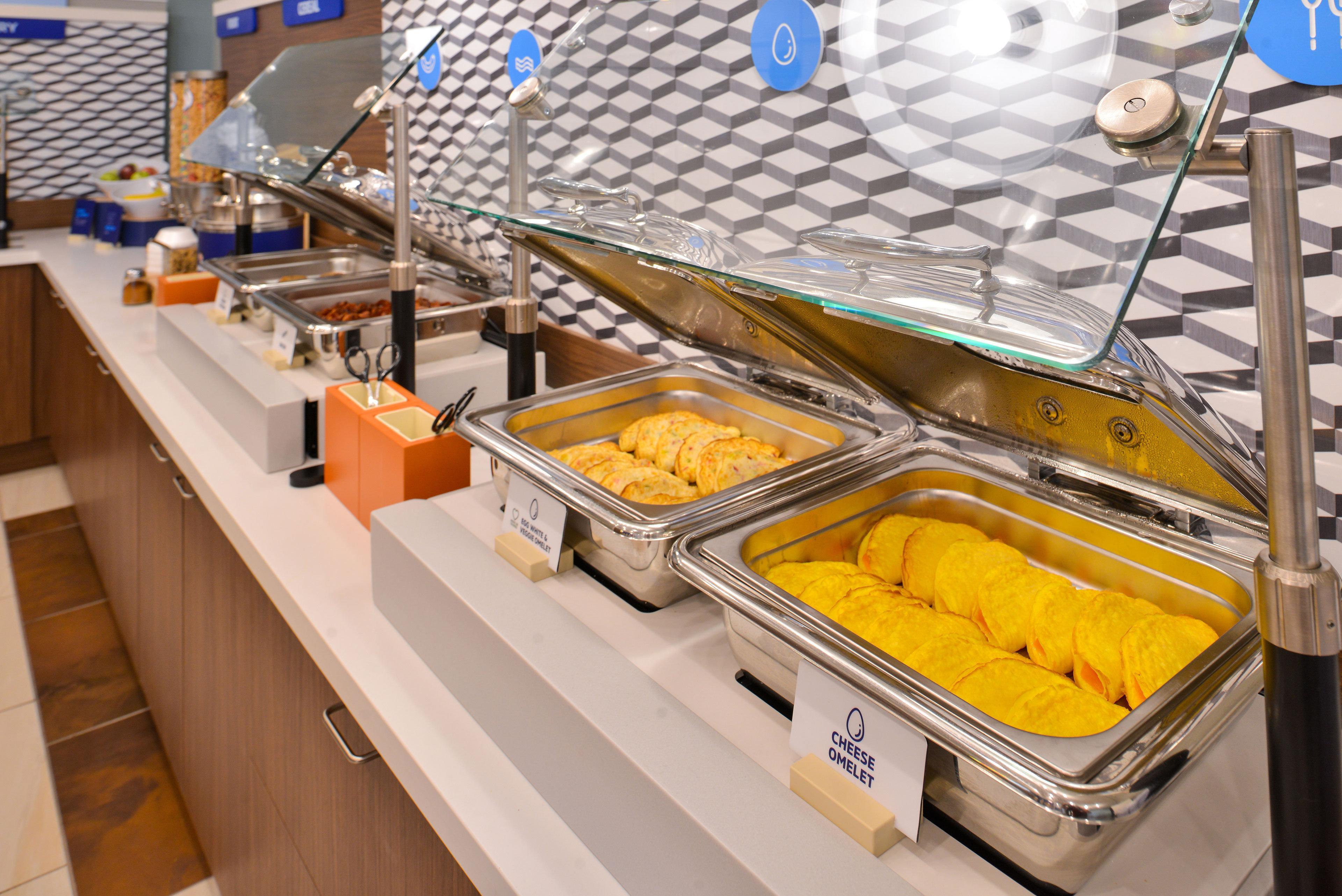 Holiday Inn Express & Suites Bakersfield Airport By Ihg Eksteriør bilde