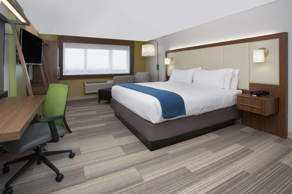 Holiday Inn Express & Suites Bakersfield Airport By Ihg Eksteriør bilde